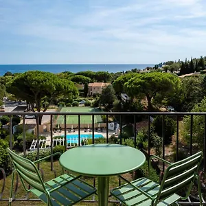 Du Parc Sur Hotel