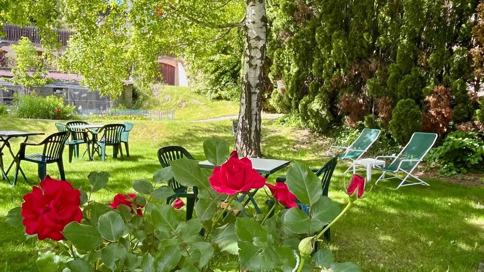 **  Hotel Le Catinat Fleuri Guillestre Frankreich
